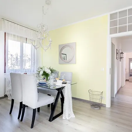 Marygrace Dei Marmi House 150 Metres From The *