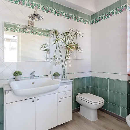 Villa Marygrace Dei Marmi House 150 Metres From The *