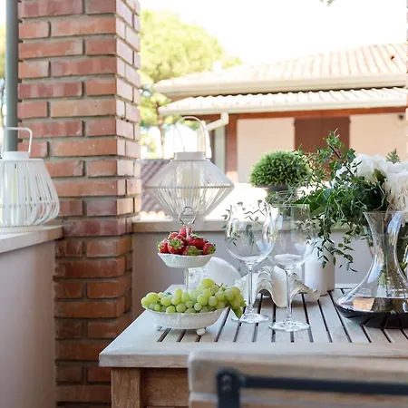 Marygrace Dei Marmi House 150 Metres From The Forte dei Marmi