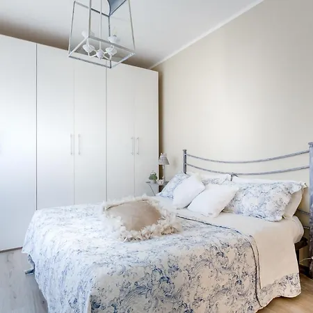 Marygrace Dei Marmi House 150 Metres From The Villa