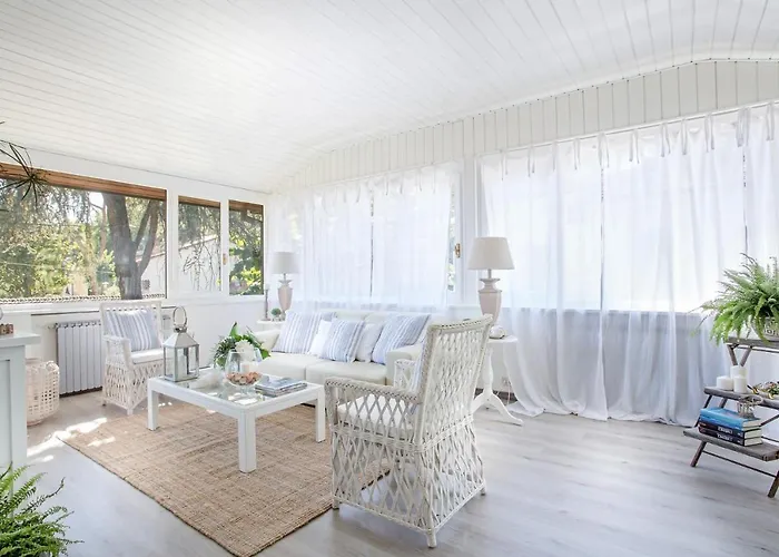 Marygrace Dei Marmi House 150 Metres From The *