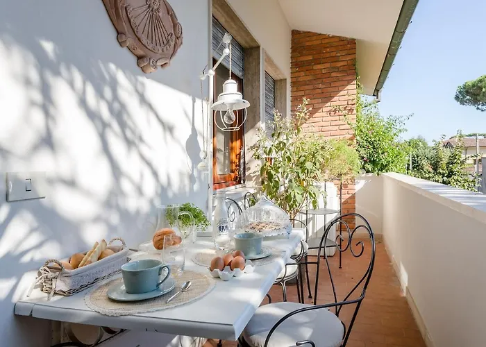 Marygrace Dei Marmi House 150 Metres From The Forte dei Marmi