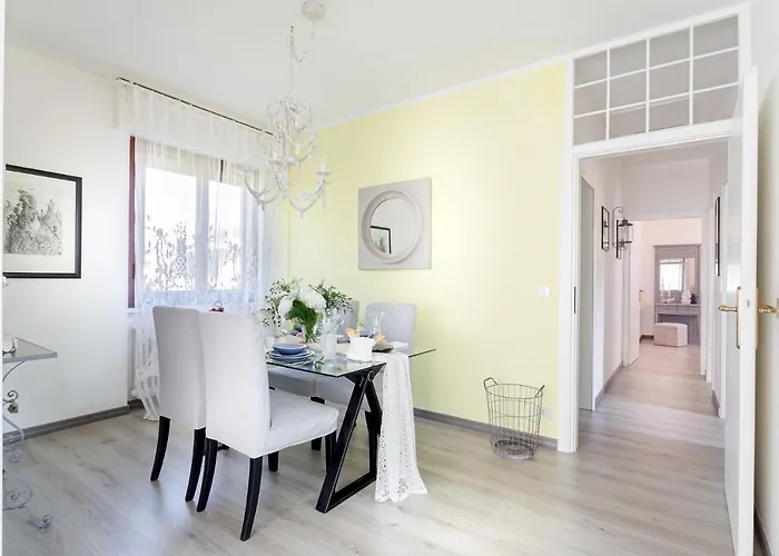 Marygrace Dei Marmi House 150 Metres From The *