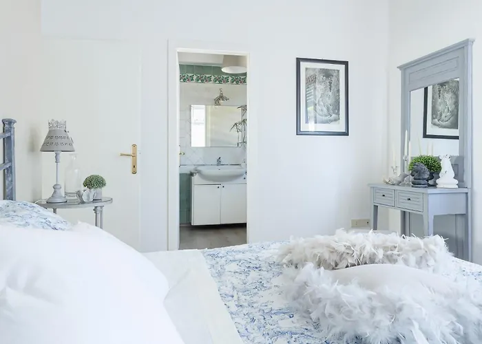 Villa Marygrace Dei Marmi House 150 Metres From The