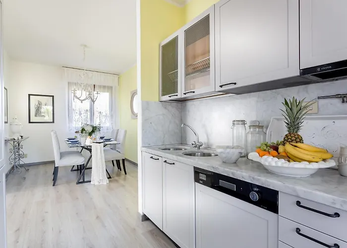 Villa Marygrace Dei Marmi House 150 Metres From The