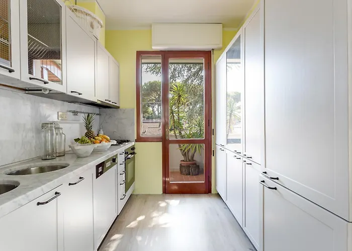 Marygrace Dei Marmi House 150 Metres From The Villa Forte dei Marmi