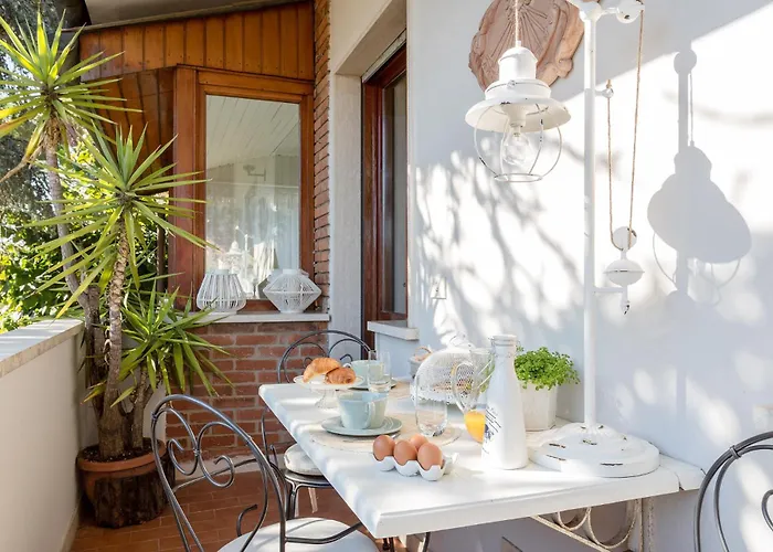 Willa Marygrace Dei Marmi House 150 Metres From The Forte dei Marmi