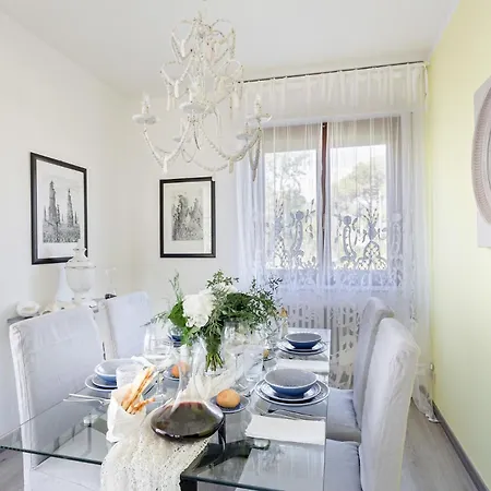 빌라 Marygrace Dei Marmi House 150 Metres From The *