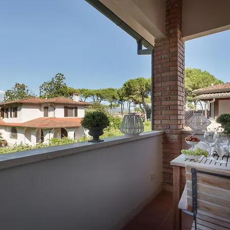 빌라 Marygrace Dei Marmi House 150 Metres From The *